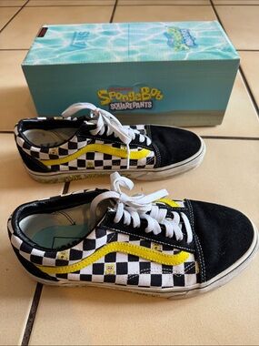 Vans old skool SpongeBob Checkerboard Low-Top Sneakers in Black/Yellow